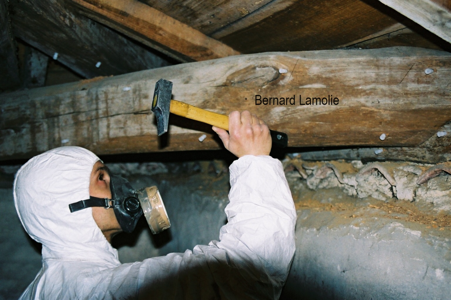 Mise en place d'injecteurs pour traitement du bois